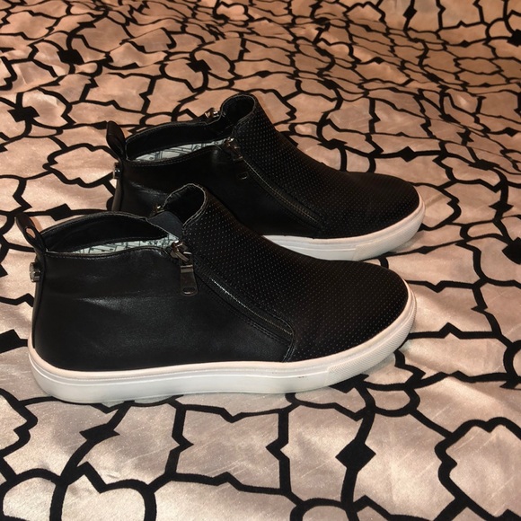 Leather, Zip Up Sneaker - Picture 3 of 5